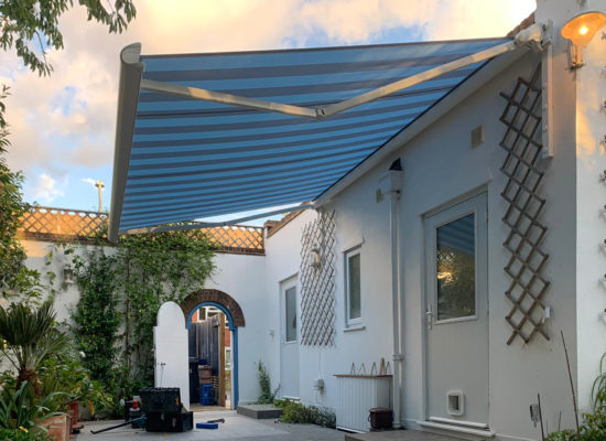 Markilux 990 Retractable Patio Awning