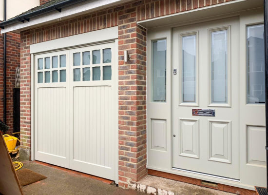 Woodrite Bierton Retractable Garage Door in White